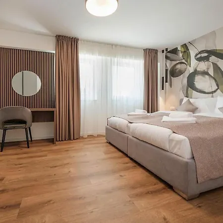 Gorgeous In With Sauna 普纳特